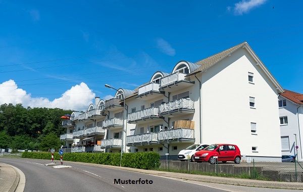 Mehrfamilien-Reihenmittelhaus mit 6 Wohnungen - provisionsfrei